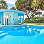 Large Private Pool Viilla, Close To Amenites, Free Air Conditioning And Wifi 빌라