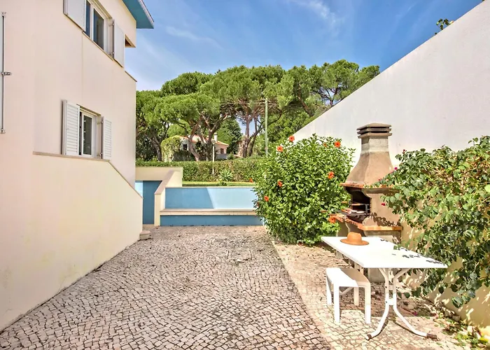 ヴィラ Large Private Pool Viilla, Close To Amenites, Free Air Conditioning And Wifi クアルテイラ
