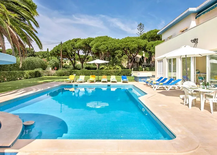 Large Private Pool Viilla, Close To Amenites, Free Air Conditioning And Wifi ヴィラ *